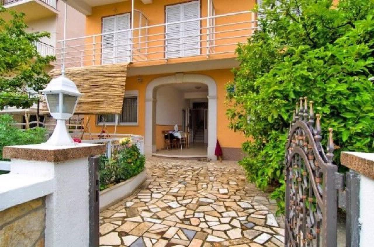 Apartments Josko Gradac  Exterior photo